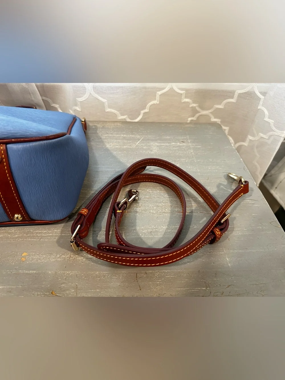 👜 Dooney & Bourke Small Daniela Satchel - Light Blue with Strap